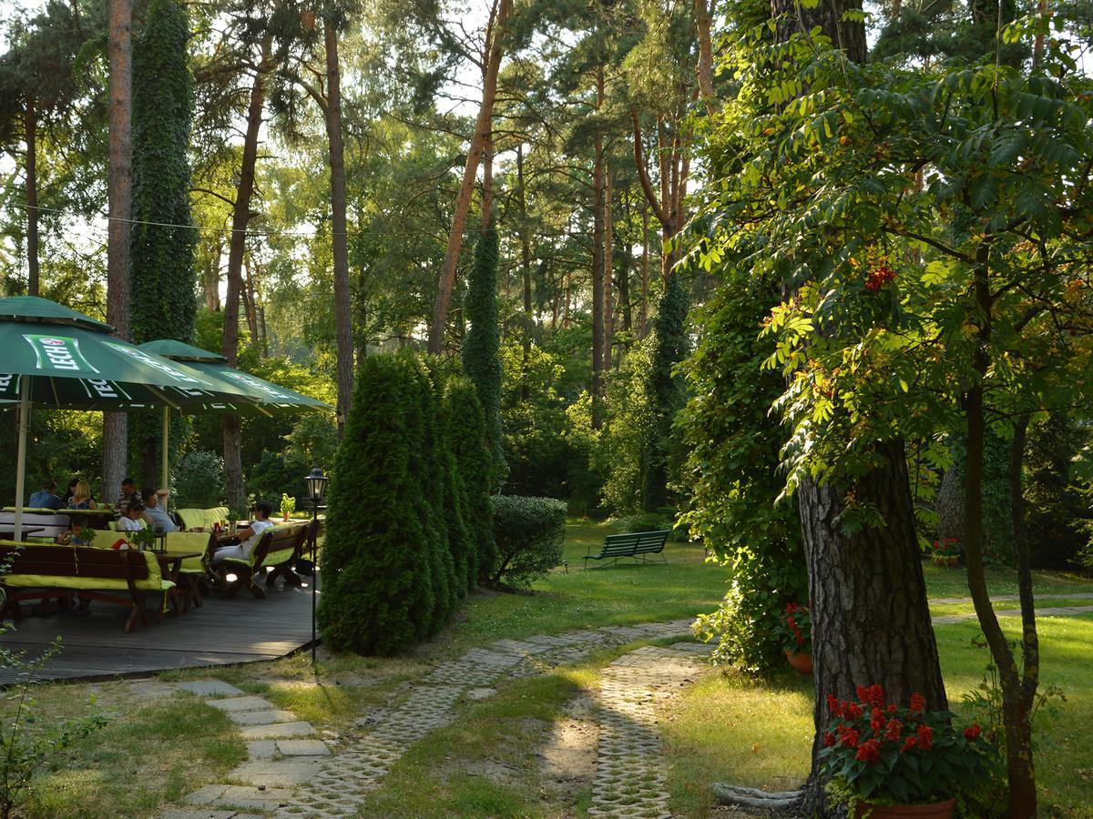 Lesny Dworek Hotel Wyszków Kültér fotó